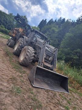 Traktor VALTRA T193 | Metsatöömasinad | Puidutööstuse masinad | KOMITrade s.r.o.