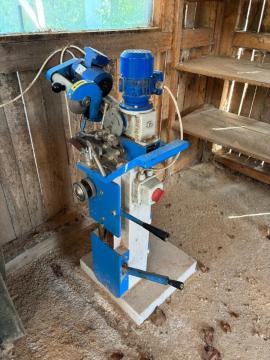 Topeltteraga nurgasaag Walter  |  Saeveski tehnika | Puidutööstuse masinad | Drekos Made s.r.o